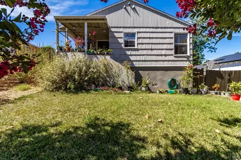 Exterior - 419 Annette Ave, Vallejo, CA 94591 photo 3 of 19