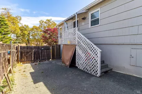 Exterior - 419 Annette Ave, Vallejo, CA 94591 photo 13 of 19