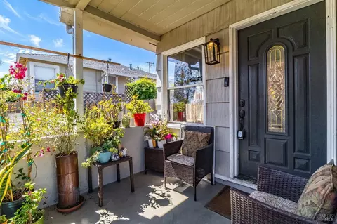 Exterior - 419 Annette Ave, Vallejo, CA 94591 photo 6 of 19