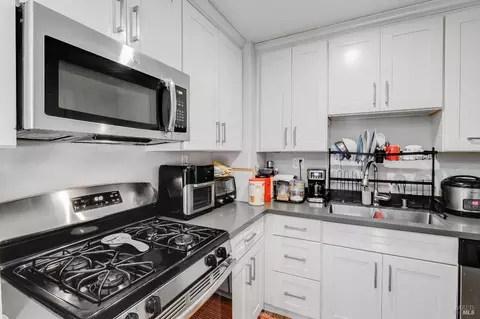 Kitchen - 419 Annette Ave, Vallejo, CA 94591 photo 1 of 3