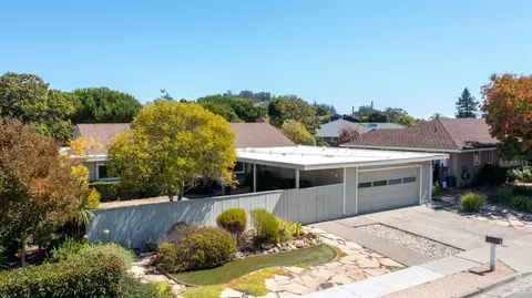 170 Riviera Dr, San Rafael, CA 94901