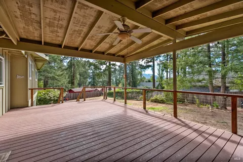 Exterior - 1691 Crane Rd, Ukiah, CA 95482 photo 2 of 6