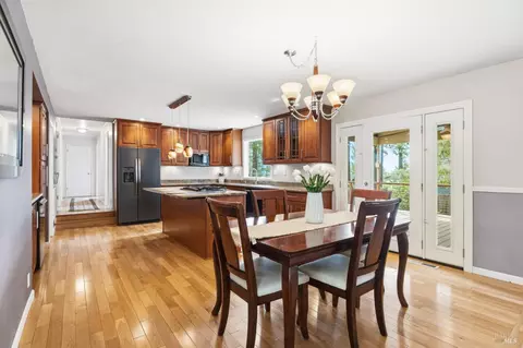 Dining - 1691 Crane Rd, Ukiah, CA 95482 photo 2 of 2