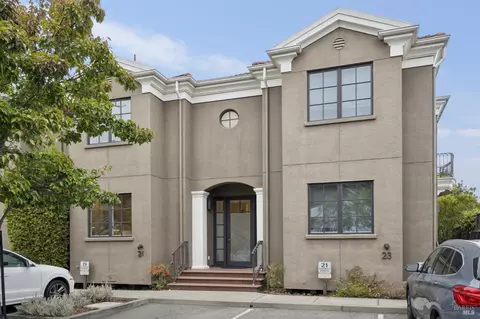 21 Tamalpais Commons Ln, Mill Valley, CA 94941