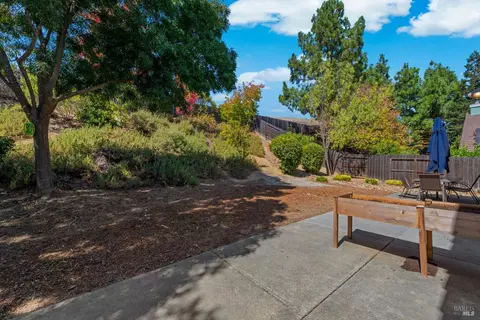 Exterior - 3585 Tassajara Ct, Fairfield, CA 94533 photo 4 of 8