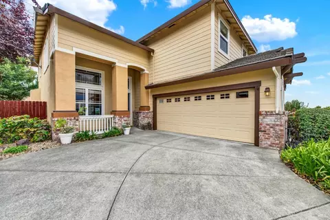 Exterior - 5827 Cabernet Dr, Vallejo, CA 94591 photo 8 of 31