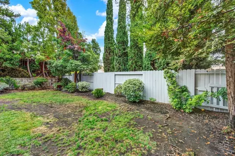 Exterior - 5827 Cabernet Dr, Vallejo, CA 94591 photo 28 of 31