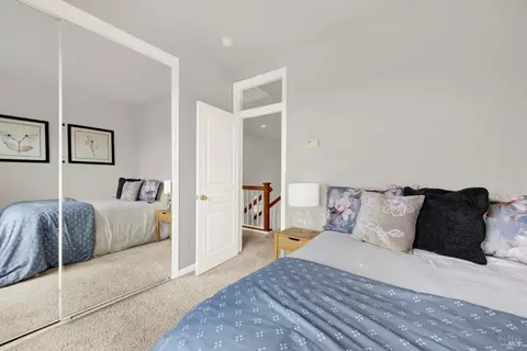 Bedroom - 5827 Cabernet Dr, Vallejo, CA 94591 photo 6 of 9