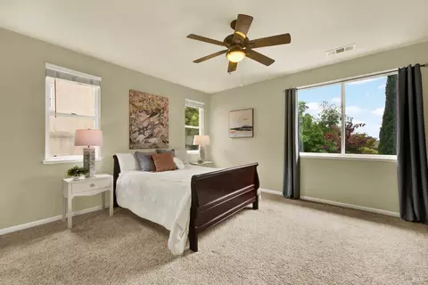 Bedroom - 5827 Cabernet Dr, Vallejo, CA 94591 photo 1 of 9