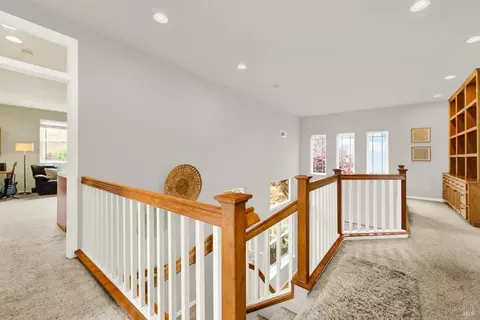 Entry Way - 5827 Cabernet Dr, Vallejo, CA 94591 photo 6 of 7