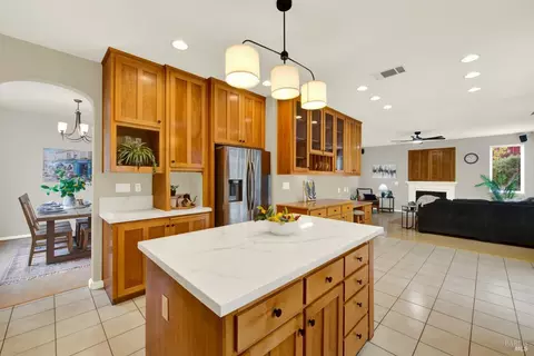 Kitchen - 5827 Cabernet Dr, Vallejo, CA 94591 photo 8 of 12