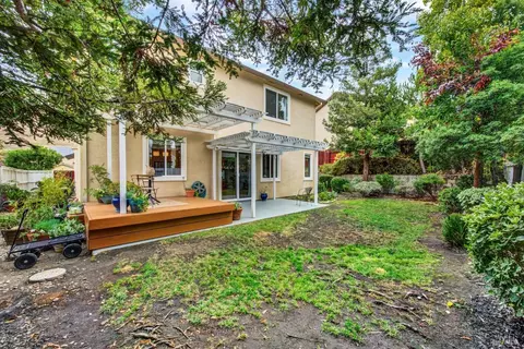 Exterior - 5827 Cabernet Dr, Vallejo, CA 94591 photo 27 of 31