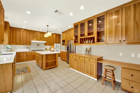 Kitchen - 5827 Cabernet Dr, Vallejo, CA 94591 photo 3 of 12