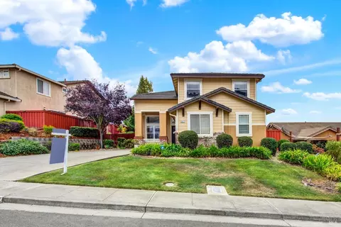 Exterior - 5827 Cabernet Dr, Vallejo, CA 94591 photo 4 of 31