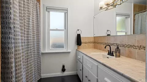 Bath - 700 E A St, Dixon, CA 95620 photo 1 of 3