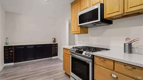 Kitchen - 700 E A St, Dixon, CA 95620 photo 2 of 4