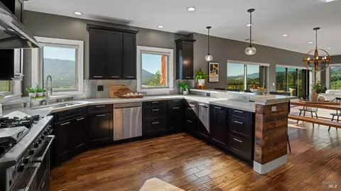 Kitchen - 255 Richards Blvd, Sonoma, CA 95476 photo 5 of 5