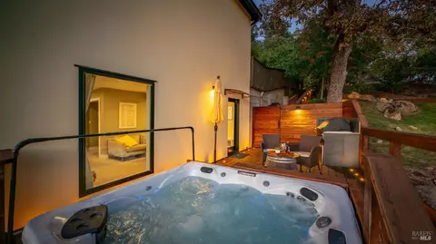 Exterior - 255 Richards Blvd, Sonoma, CA 95476 photo 18 of 30