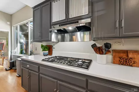 Kitchen - 316 Dominic Ct, Windsor, CA 95492 photo 6 of 7