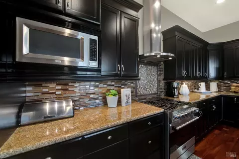 Kitchen - 1597 Estee Ave, Napa, CA 94558 photo 4 of 4