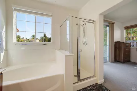 Bath - 5144 Blue Ct, Fairfield, CA 94534 photo 3 of 3
