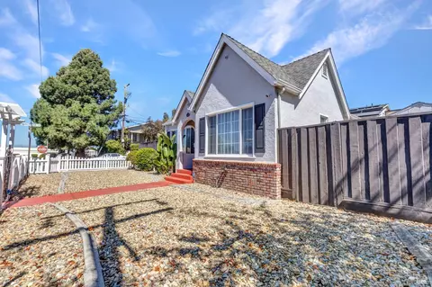 Exterior - 2328 Napa St, Vallejo, CA 94590 photo 3 of 20