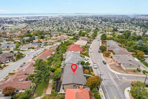 View/Area - 1693 View Dr, San Leandro, CA 94577 photo 4 of 10