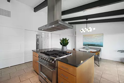 Kitchen - 1693 View Dr, San Leandro, CA 94577 photo 3 of 6