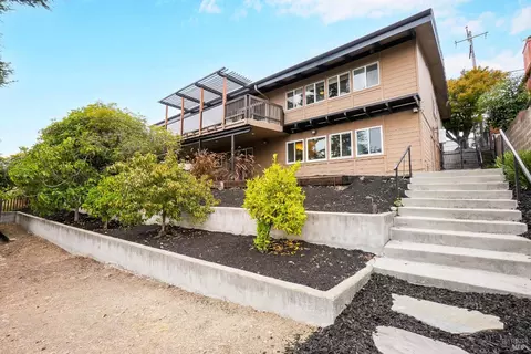 Exterior - 1693 View Dr, San Leandro, CA 94577 photo 13 of 23