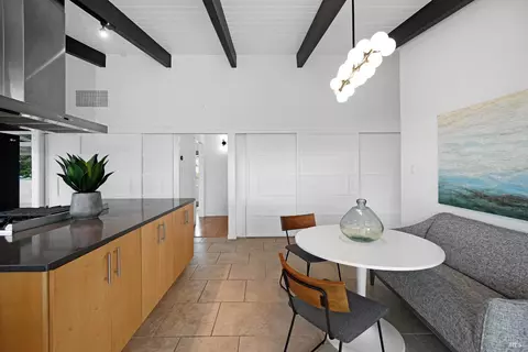 Dining - 1693 View Dr, San Leandro, CA 94577 photo 2 of 2