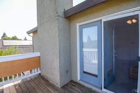 Exterior - 740 Alexander Dr, Dixon, CA 95620 photo 8 of 15