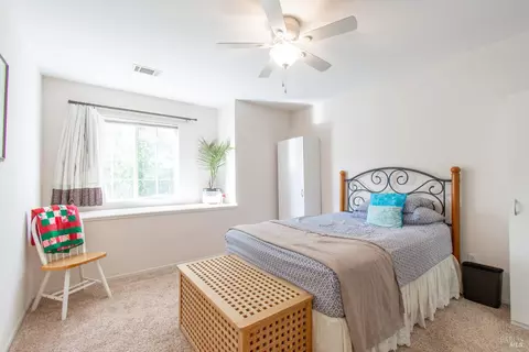 Bedroom - 740 Alexander Dr, Dixon, CA 95620 photo 4 of 9