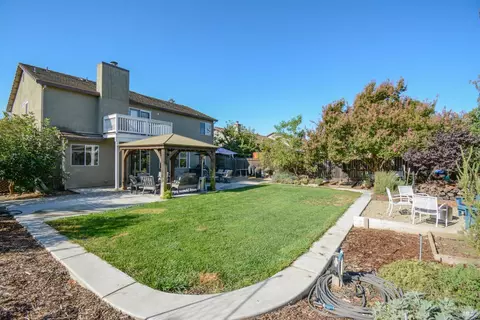 Exterior - 740 Alexander Dr, Dixon, CA 95620 photo 12 of 15