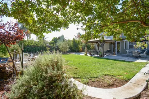 Exterior - 740 Alexander Dr, Dixon, CA 95620 photo 10 of 15