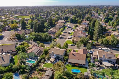 View/Area - 740 Alexander Dr, Dixon, CA 95620 photo 4 of 6