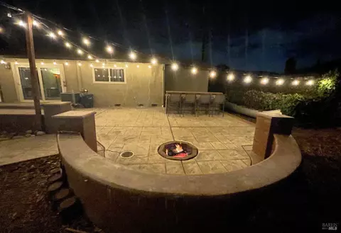 Exterior - 2461 Oceanic Dr, Fairfield, CA 94533 photo 6 of 9