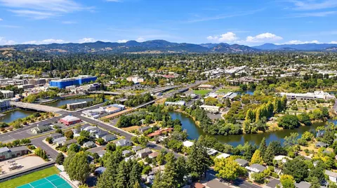 View/Area - 600 4th St, Napa, CA 94559 photo 4 of 5