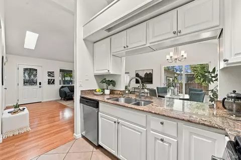 Kitchen - 600 4th St, Napa, CA 94559 photo 5 of 5