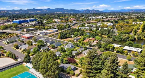 View/Area - 600 4th St, Napa, CA 94559 photo 1 of 5