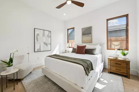 Bedroom - 660 Oak Ln, Sonoma, CA 95476 photo 6 of 7