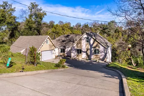 Exterior - 32 Boxelder Ct, Napa, CA 94558 photo 2 of 2