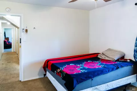 Bedroom - 32 Boxelder Ct, Napa, CA 94558 photo 11 of 16