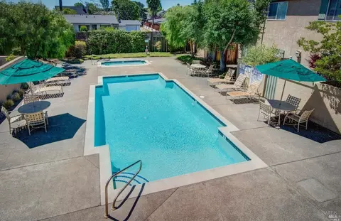 Exterior - 20 Bridgegate Way, Napa, CA 94559 photo 8 of 8