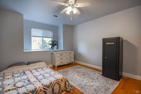 Bedroom - 635 Hansen Ct, Dixon, CA 95620 photo 5 of 10