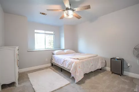 Bedroom - 635 Hansen Ct, Dixon, CA 95620 photo 7 of 10
