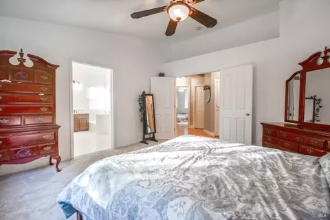 Bedroom - 635 Hansen Ct, Dixon, CA 95620 photo 3 of 10