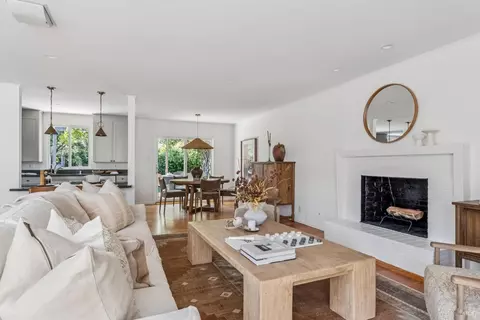 Living - 74 Mohawk Ave, Corte Madera, CA 94925 photo 2 of 3
