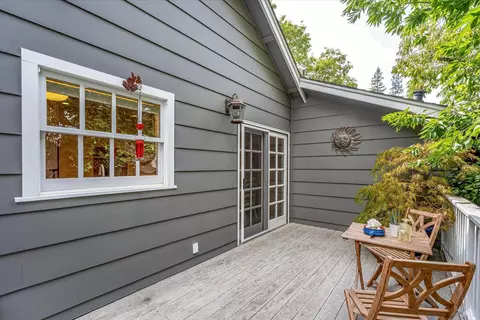 Exterior - 852 2nd St E, Sonoma, CA 95476 photo 14 of 18
