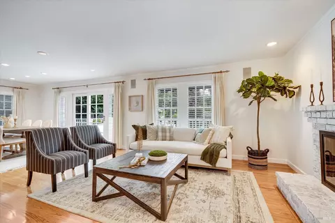 Living - 852 2nd St E, Sonoma, CA 95476 photo 1 of 4