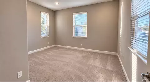 Bedroom - 1517 Hidden Creek Ln, Milpitas, CA 95035 photo 2 of 2
